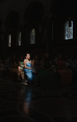 Janine-Oswald_Hochzeit_Potsdam_Kirche_Licht