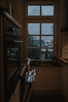 Janine Oswald, Geburtsfotografie, Familiendokumentation, Hamburg, Geburtsprozess, Hausgeburt, Wassergeburt