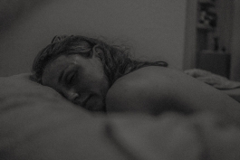 Janine Oswald, Geburtsfotografie, Familiendokumentation, Hamburg, Geburtsprozess, Hausgeburt, Wassergeburt